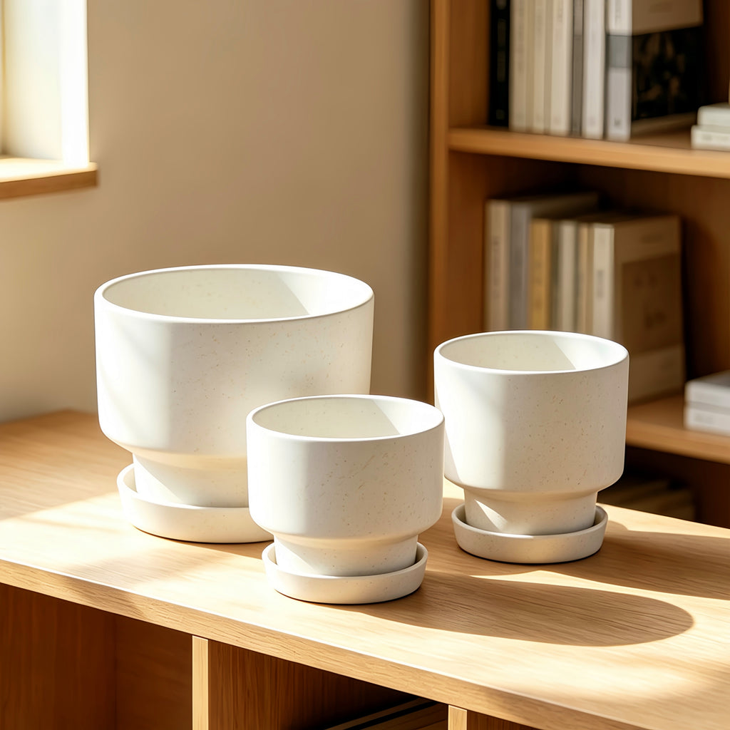 2-Pack Indoor Plant Pots with Saucers, 17cm & 21cm, Drainage Holes, Decorative Planter for Windowsill Home Office (White)